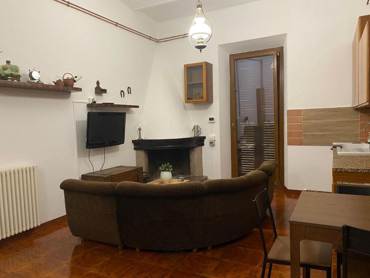 Robhouse Hotel Fabriano Kültér fotó